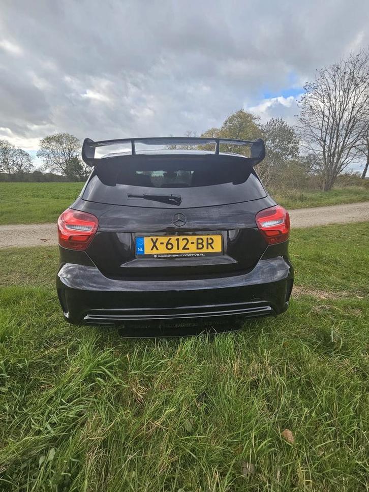 Mercedes A250, Auto's, Peugeot, Particulier, 4x4, Benzine, D, Sedan, Automaat, Origineel Nederlands, Zwart, Vierwielaandrijving