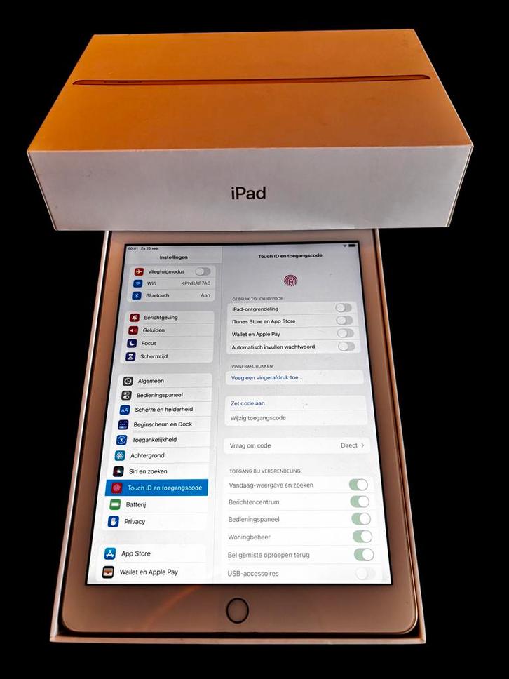 Apple iPad A1822 Wi-Fi 32GB - Goud, Computers en Software, Apple iPads, Gebruikt, Apple iPad, Wi-Fi, 10 inch, 32 GB, Goud, Ophalen