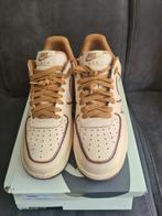 Nike Air Force 1 Louis Vuitton maat 42., Kleding | Heren, Schoenen, Ophalen of Verzenden, Zo goed als nieuw