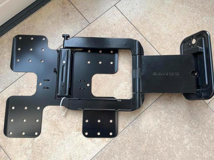 Beweegbare TV Wandsteun - Sanus VMF322, Audio, Tv en Foto, Televisiebeugels, Gebruikt, Ophalen of Verzenden