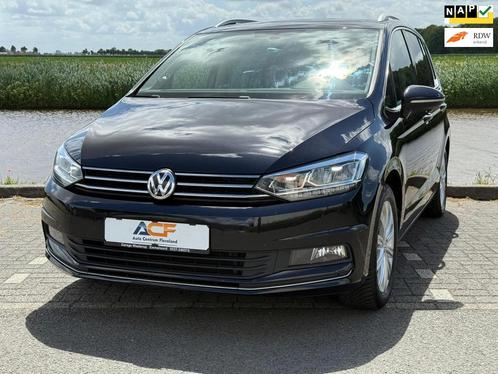 Volkswagen Touran 1.5 TSI Highline 7p / PANODAK / TREKHAAK /, Auto's, Volkswagen, Bedrijf, Te koop, Touran, ABS, Achteruitrijcamera