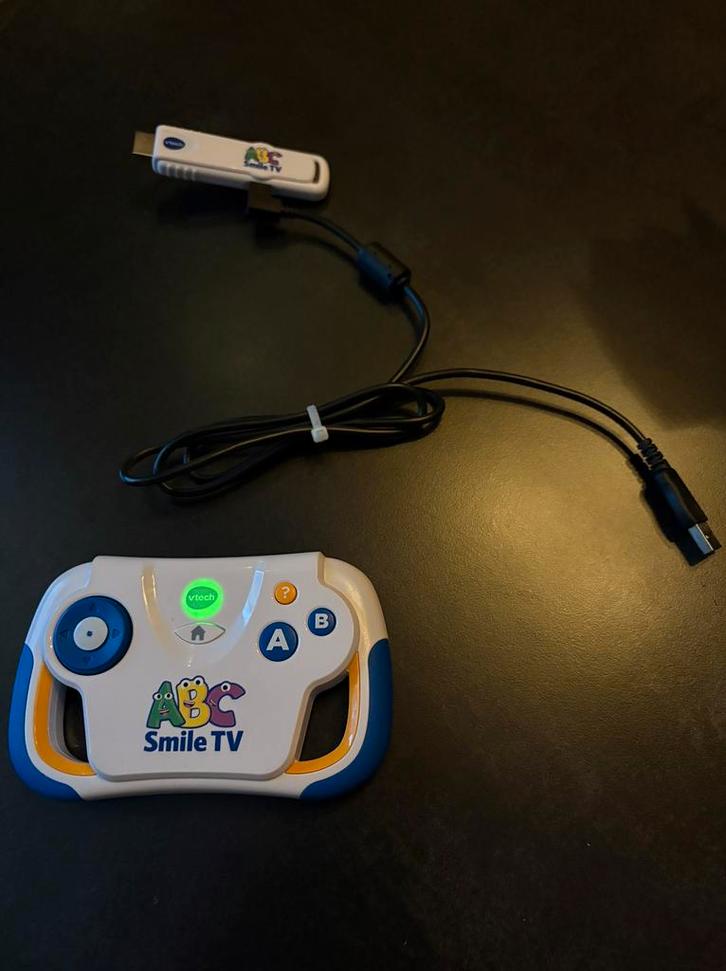 Vtech ABC Smile TV, Spelcomputers en Games, Spelcomputers | Overige, Zo goed als nieuw, Ophalen