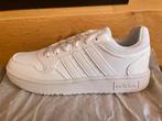 Adidas Hoops 3.0 sneakers (34) NIEUW, Adidas, Nieuw, Ophalen of Verzenden, Jongen of Meisje