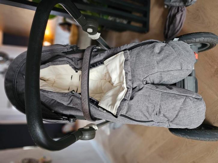 Stokke Trailz, Kinderen en Baby's, Kinderwagens en Combinaties, Zo goed als nieuw, Combiwagen, Overige merken, Luchtbanden, Met reiswieg
