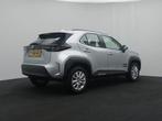 Toyota Yaris Cross 1.5 VVT-I Active (bj 2023), Auto's, Te koop, Zilver of Grijs, Benzine, 550 kg