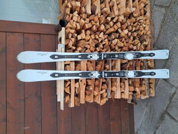 Atomic carve ski 166 beschikbaar voor biedingen