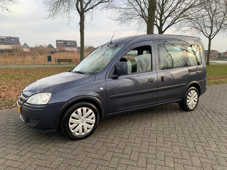 Opel Tour 1.4-16V Essentia (bj 2009), Auto's, Opel, Bedrijf, Te koop, Overige modellen, ABS, Airbags, Alarm, Schuifdeur, Startonderbreker