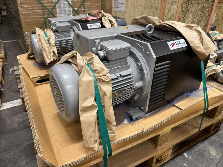 Nieuwe industriële vacuümpompen – Elmo Rietschle & Siemens, Zakelijke goederen, Machines en Bouw | Pompen en Compressoren, Ophalen