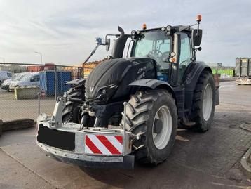 Valtra T234D Twintrac 3016 Hr beschikbaar voor biedingen