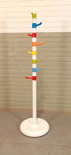 Krokig IKEA kapstok, design Annie Huldén & Sanna Dahlman, Ophalen, Overige materialen, Tweedehands, Staande kapstok