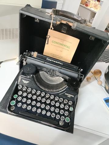 typmachine beschikbaar voor biedingen