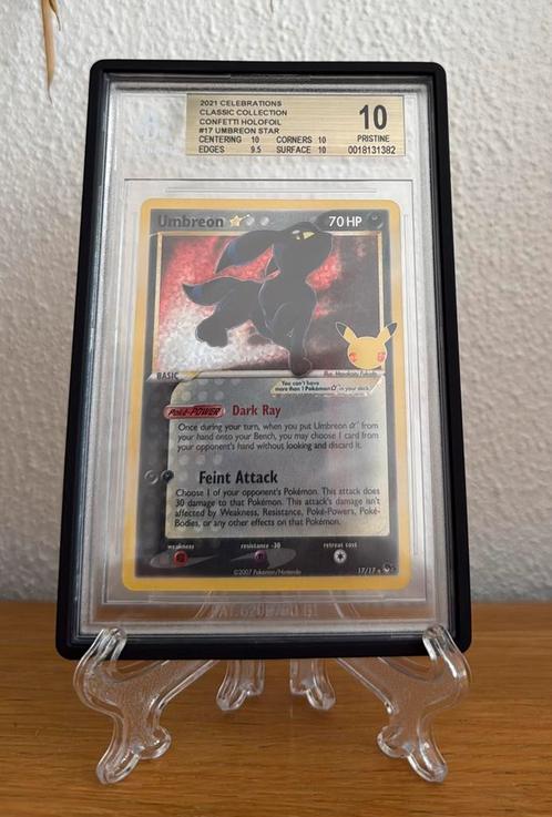 Umbreon Gold Star | Celebrations BGS 10 #17, Hobby en Vrije tijd, Verzamelkaartspellen | Pokémon, Nieuw, Losse kaart, Ophalen of Verzenden