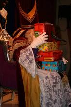 Sinterklaaspak met toebehoren, Ophalen