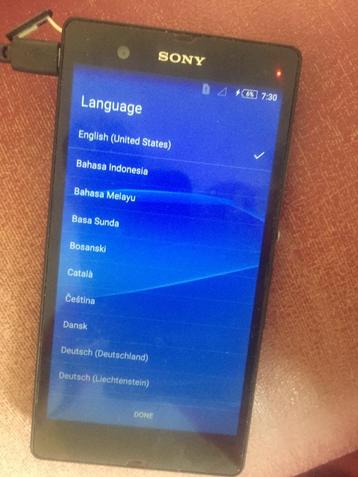 Sony Xperia Model C6603 en F5122 twee stuks beschikbaar voor biedingen