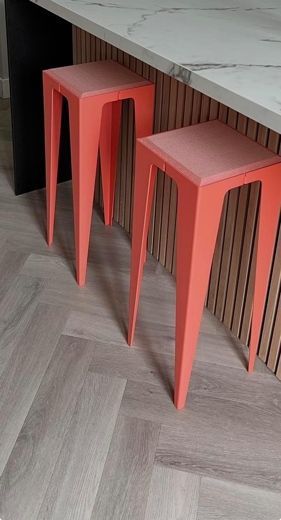 WYE design - barkrukken - krukken, Huis en Inrichting, Krukjes, Zo goed als nieuw, Hout, Ophalen