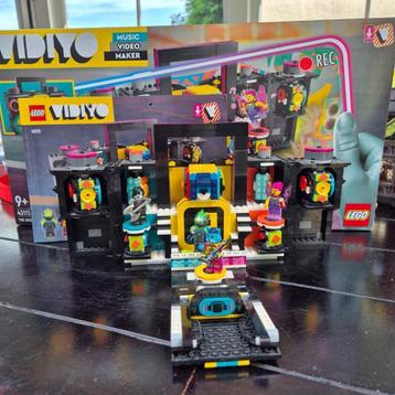 95 lego sets te koop, compleet en met instructies en doos beschikbaar voor biedingen