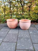 2 terracotta  bloempotten, Tuin en Terras, Bloempotten, Rond, Zo goed als nieuw, Minder dan 40 cm, Ophalen