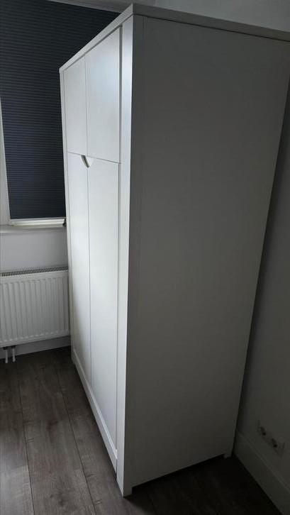 Mooie zware kast voor kinderkamer!, Kinderen en Baby's, Kinderkamer | Commodes en Kasten, Gebruikt, 105 cm of meer, 100 cm of meer