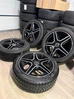 Orginele mercedes A klasse amg velgen 225/45R18, Auto-onderdelen, Ophalen, 18 inch, ----, Banden en Velgen