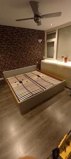 Tweepersoons bed met lattenbodems en nachtkastjes, Ophalen, Gebruikt, Tweepersoons, 180 cm