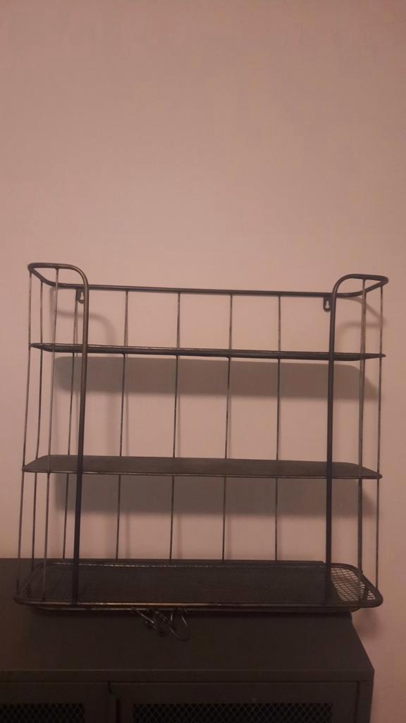 Industrieel Wandrek Metaal - Loods5 - met haakjes, Huis en Inrichting, Woonaccessoires | Wandplanken en Boekenplanken, Gebruikt