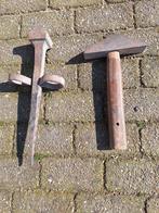 Te koop haarstel  en twee zeisen., Ophalen
