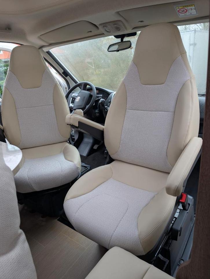 Camper bekleding op maat. Opnieuw campers stofferen, Diensten en Vakmensen, Reparatie en Onderhoud | Caravans en Campers, Interieur