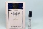Parfum proefje Modern Muse Estee Lauder 1,5 ml eau de parfum, Verzenden, Nieuw