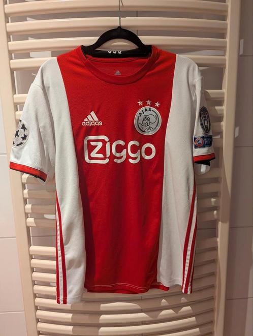 Ajax 2019-2020 voetbalshirt full patched, Sport en Fitness, Voetbal, Zo goed als nieuw, Shirt, Ophalen of Verzenden