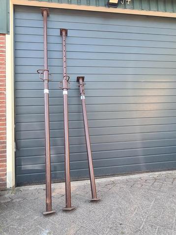 3 bouwstempels € 50,- beschikbaar voor biedingen