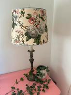 Ouderwetse lamp met bloemenmotief, Huis en Inrichting, Lampen | Hanglampen, Ophalen, Gebruikt, Stof, Minder dan 50 cm