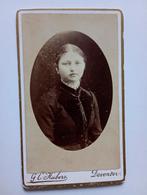 CDV Deventer Meisje 1886, Verzamelen, Foto's en Prenten, Gebruikt, Foto, Ophalen of Verzenden, Voor 1940