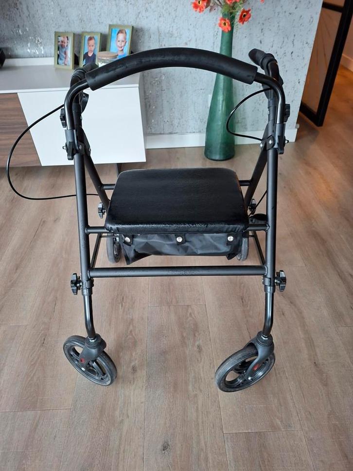 Rollator van lucovitaal, Diversen, Rollators, Opvouwbaar, Ophalen