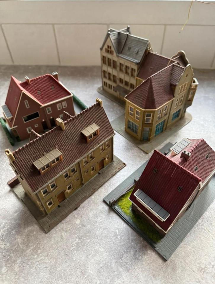 Kibri huizen woningen Nederlandse stijl 1:87, Hobby en Vrije tijd, Modeltreinen | H0, Brug, Tunnel of Gebouw, Gelijkstroom of Wisselstroom