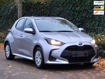 Toyota Yaris 1.5 Hybrid Active 1e EIG Automaat Camera Navi C beschikbaar voor biedingen