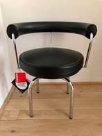 Cassina LC7 Le Corbusier / New, Huis en Inrichting, Stoelen, Modern design, Zwart, Nieuw, Leer