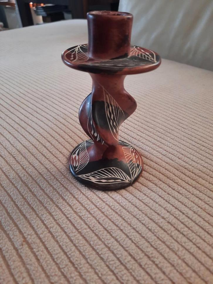 Aardewerk Kandelaar met Gedraaid Design, Antiek en Kunst, Antiek | Kandelaars, Keramiek of Aardewerk, Ophalen of Verzenden