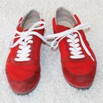 Mooie Leren Hassia Sneakers s17 (Maat 6½|40) € 50,-, Kleding | Dames, Schoenen, Hassia, Ophalen of Verzenden, Rood, Sneakers of Gympen