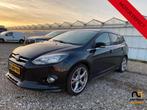 Ford FOCUS ST * 2013 * 1.0 Eco Boost * MOTOR KAPOT, Euro 5, Gebruikt, Zwart, Zwart