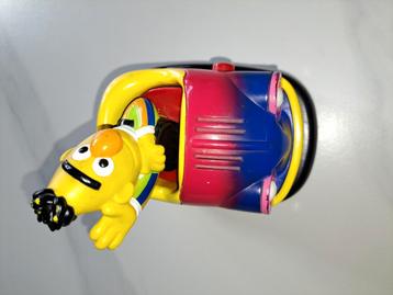 Ernie en bert in botsauto's (Mattel) 2002 beschikbaar voor biedingen