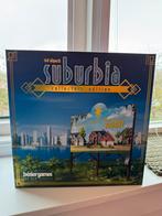 Suburbia Collector’s edition, Ophalen of Verzenden, Zo goed als nieuw