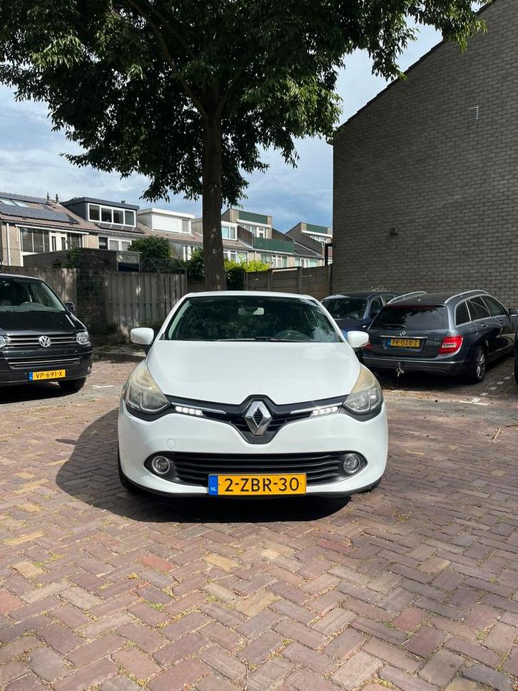 Renault Clio 0.9 TCE 90 5D ECO wit, Auto's, Renault, Particulier, Clio, Benzine, A, Hatchback, Handgeschakeld, Geïmporteerd, Wit