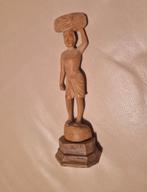 Souvenir uit India: een houten figuur beeld, Ophalen of Verzenden, Zo goed als nieuw