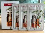 Clarins - Double Serum Eye - 3x 0,9ml, Sieraden, Tassen en Uiterlijk, Uiterlijk | Gezichtsverzorging, Ophalen, Nieuw, Ogen, Verzorging