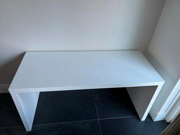 Ikea Malm bureau - hoogglans wit - 151x65cm - afbeelding 1