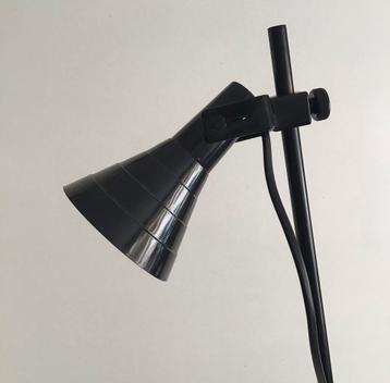vloerlamp jr 80 zwart beschikbaar voor biedingen