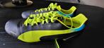 Puma voetbalschoenen maat 41, Sport en Fitness, Voetbal, Maat XS of kleiner, Ophalen, Zo goed als nieuw, Schoenen