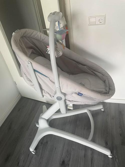 Chicco baby hug wieg 4 in 1, Kinderen en Baby's, Babywiegjes en Ledikanten, Zo goed als nieuw, Wieg, Ophalen of Verzenden