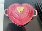 Le creuset 20 berry lege hartjes pan, nieuw, Gietijzer, Nieuw, Ophalen of Verzenden, Keramische plaat