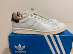 Te koop nieuwe Adidas Stan Smith Pure maat 39 1/3, Kleding | Dames, Schoenen, Postlaan 3, Nieuw, Ophalen of Verzenden, Sneakers of Gympen